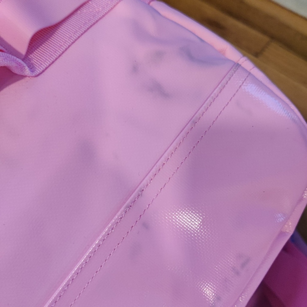 Baboon to the Moon Cotton Candy Pink Go Bags 40L New with slight Defect - Picture 5 of 10